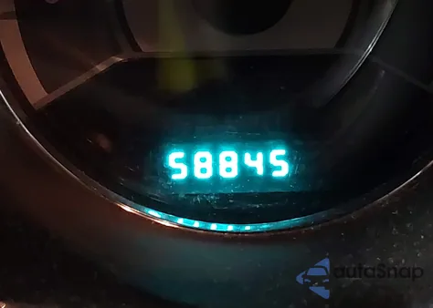 2013 Chrysler 200 Lx z USA, uszkodzony, nr VIN 1C3CCBAB5DN704532